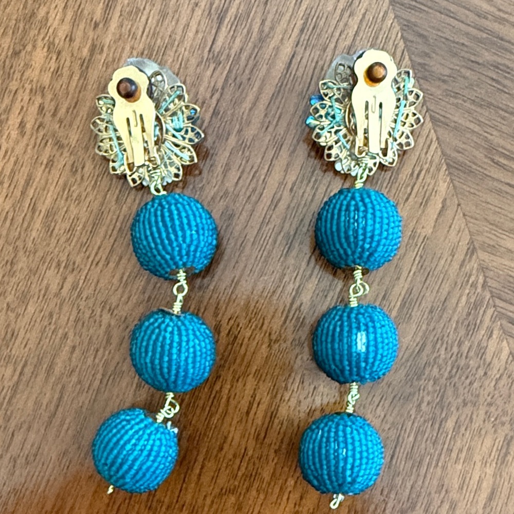 Mercedes Salazar Beaded Clip On Earrings - Picture 4 of 5